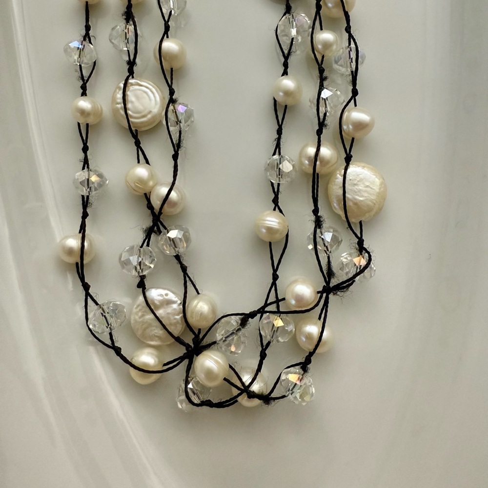 Elegant 24” Pearl and Crystal Necklace